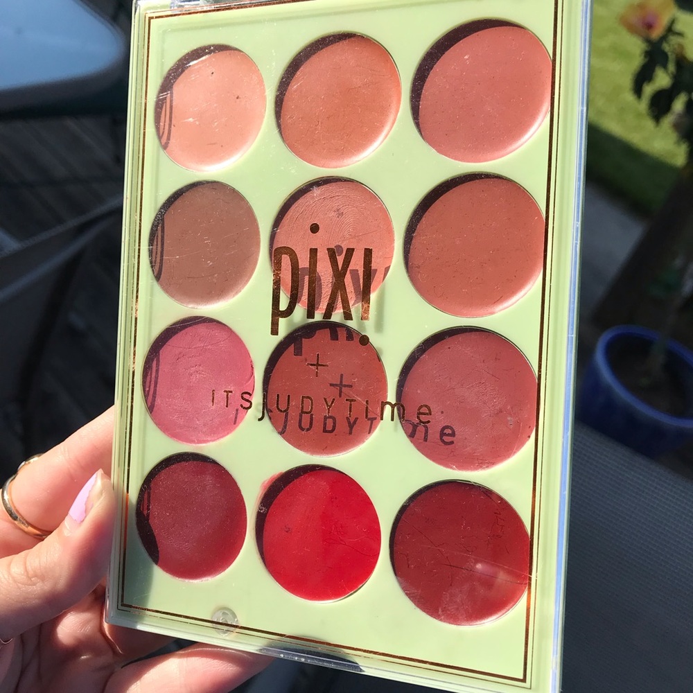 It’s Lip Time lip palette by Pixi + it’s Judy time
